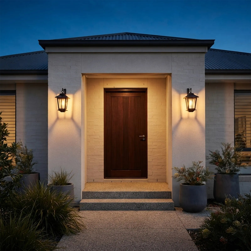 Heritage Solar Wall Lantern, Victorian LED Filament