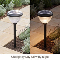Goya PT0301 solar garden light charging by day and automatically illuminating at night