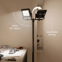 E027EI adjustable twin-head LED work light with wide 120-degree beam angle